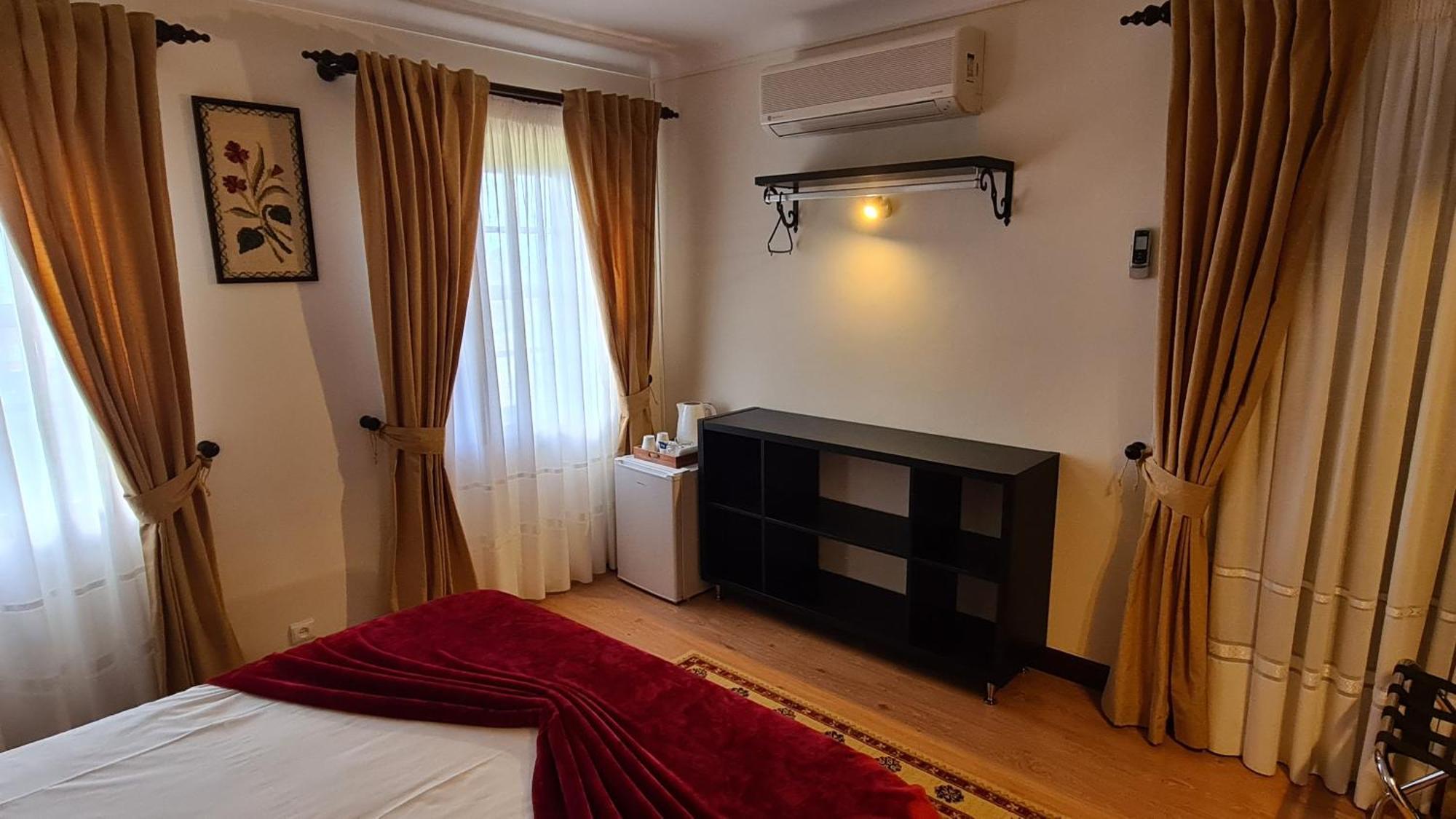 Casa Marques Bed & Breakfast Angra do Heroismo Bilik gambar